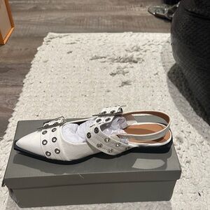 Stylish White Women's Slingback Shoes